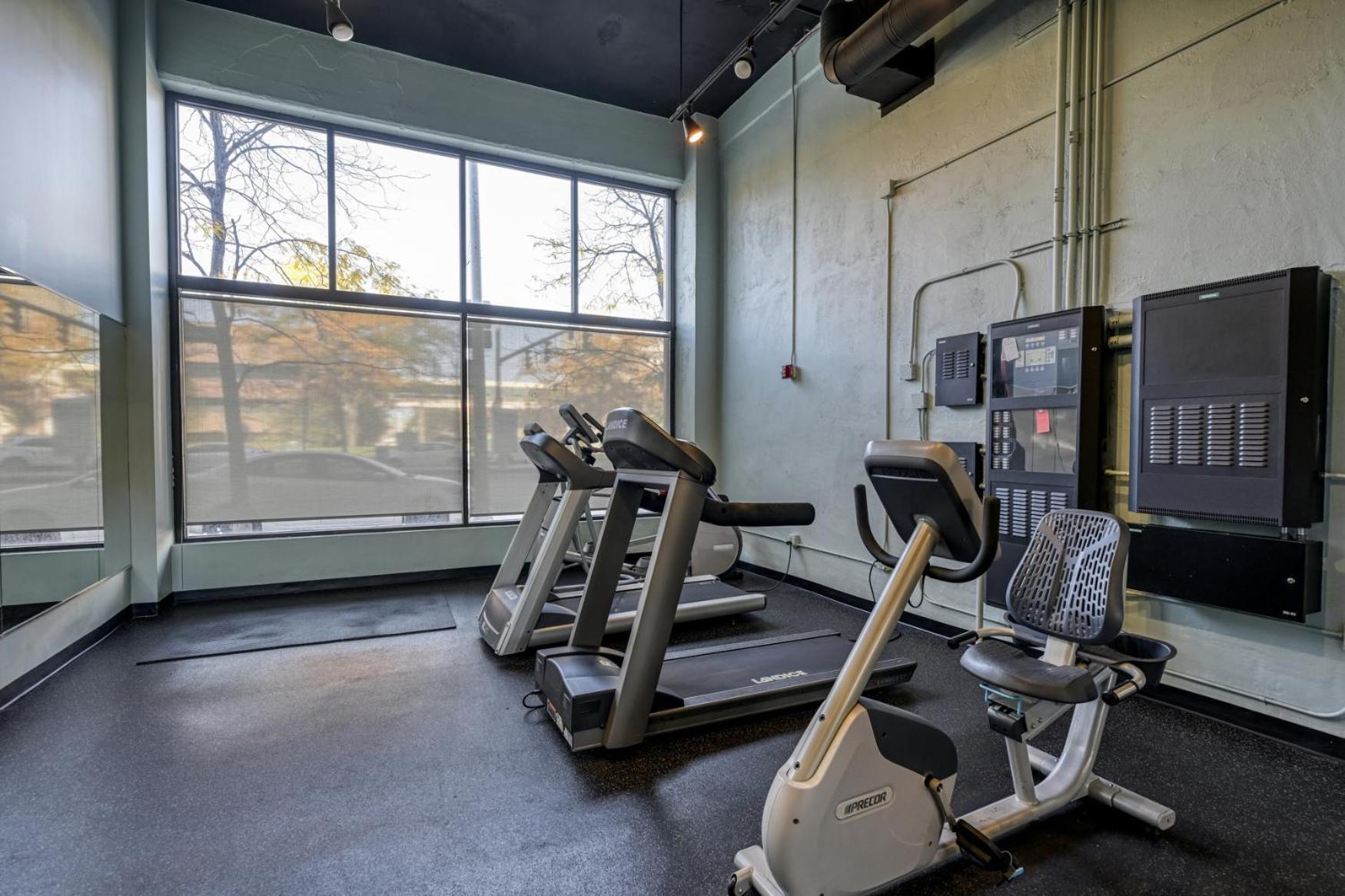 2 Bath Prkg+Gym+Sauna Perk Plaza +30 Day 클리블랜드 외부 사진